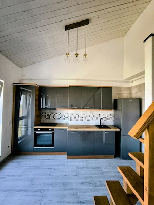 Vand apartament Nou cu scara interioara - imagine 3