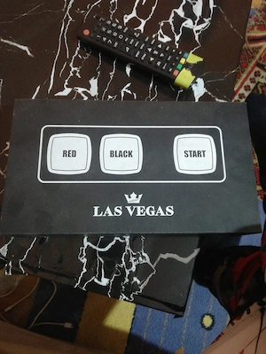 Placă bord se conectează prin blutut este ca noua 