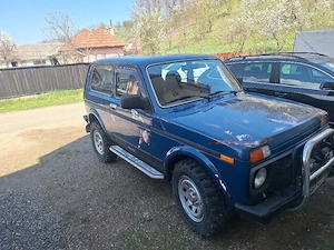 Lada Niva  - imagine 3