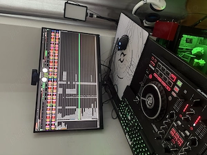 Consolă DJ Numark Mixtrack Pro FX 