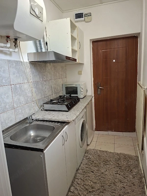 Garsonieră la parter vilă, în Centru, intrare separată, pentru fete, lângă UMF-corp N.Leon - imagine 6