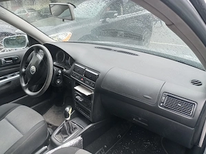 VW Golf 4 Variant - imagine 5