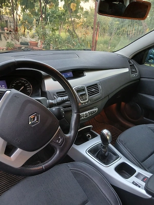 Vând Renault laguna - imagine 3