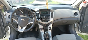 Chevrolet Cruze 2010 - imagine 6