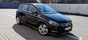 Mercedes B Class - An 2019 - Diesel 2.2--Km Puțini 98450 - imagine 7
