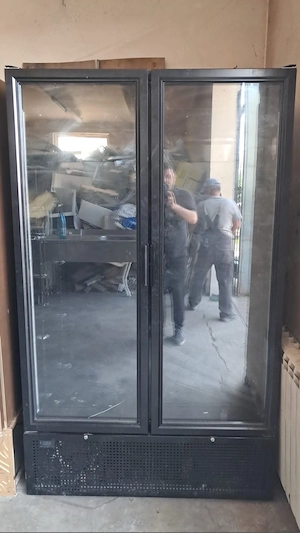 vand frigidere folosite 1 luna, ca si noi. lichidare restaurant!