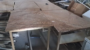 vand mese restaurant cu blat marmura de 2 si 4 persoane