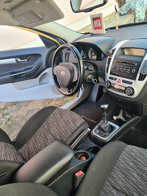 Vând Kia Proceed 1.6 crdi 115 cai - imagine 8