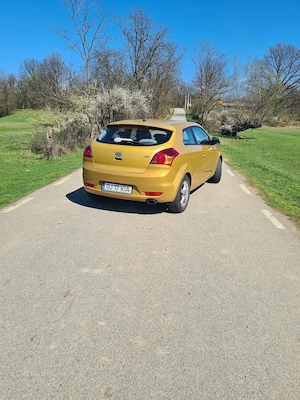 Vând Kia Proceed 1.6 crdi 115 cai - imagine 10