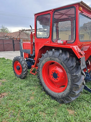 tractor dt 445 cu încărcător frontal  - imagine 2