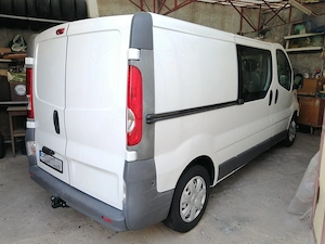 Opel Vivaro Lung 6 locuri + marfă  - imagine 3
