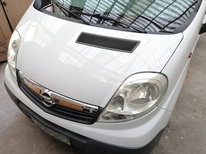 Opel Vivaro Lung 6 locuri + marfă  - imagine 2