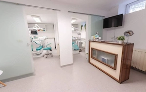 Ofer spre închiriere cabinet stomatologic  - imagine 5
