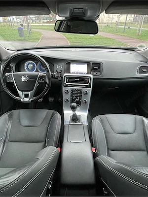 Volvo S60 2.0 RDesign 2013 - imagine 3