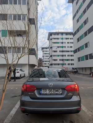 Volwagen jetta 2012 1.6 TDI 105 CP - imagine 3