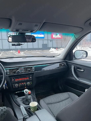 BMW seria 3 2.0d - imagine 5