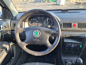 Skoda Tour I 1.6 GPL - imagine 3