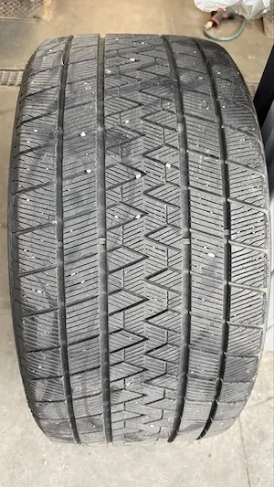 Cauciucuri Iarna 295/35/21 107V XL - imagine 3