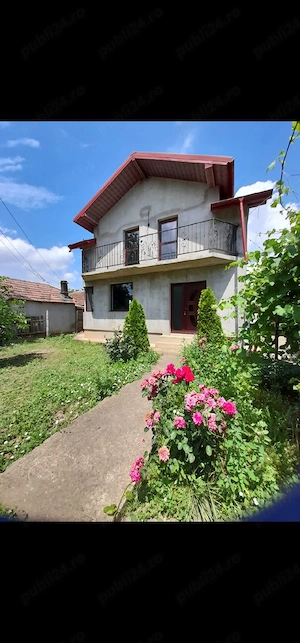 Vand casa 5 camere lângă Primărie  cu teren de 1000m  - imagine 3