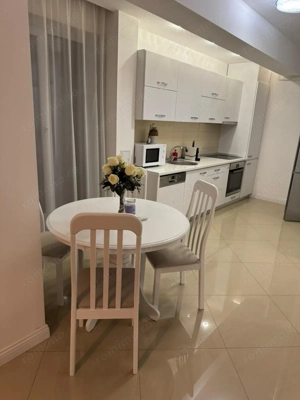 Apartament premium cu 2 camere, ultracentral, cu terasa- Prima Sucevei - imagine 3