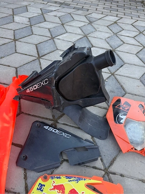 Piese KTM EXC/SX F 2003–2016 – carene, rezervor, șa, airbox , roți ( 125, 250, 300, 450, 525 ) - imagine 3