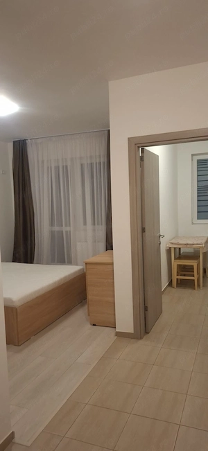 închiriez Garsonieră decomandata proprietar - imagine 6