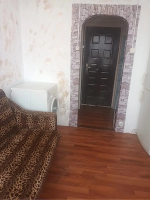 Ofer spre inchiriere camera de camin zona astra - imagine 4