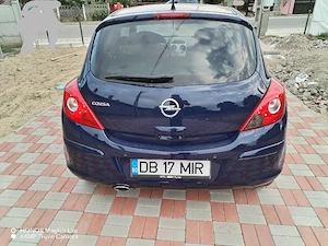 Opel Corsa D 2012 1.4 90cp benzina  - imagine 2