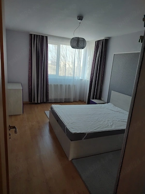 Apartament modern de inchiriat - imagine 13