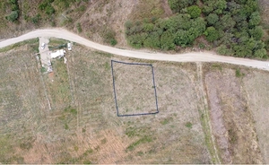 Teren intravilan 840mp front 22.41ml, cu vedere la oras - imagine 2