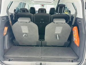 PEUGEOT 5008 - imagine 16