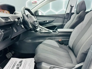 PEUGEOT 5008 - imagine 13
