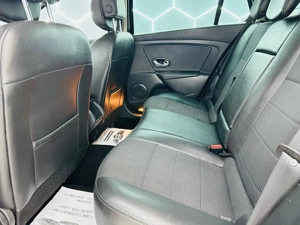 RENAULT MEGANE - imagine 15