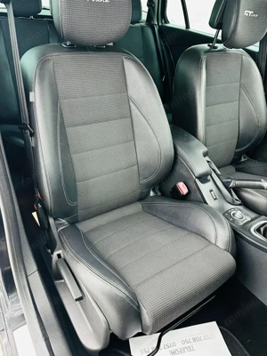 RENAULT MEGANE - imagine 17