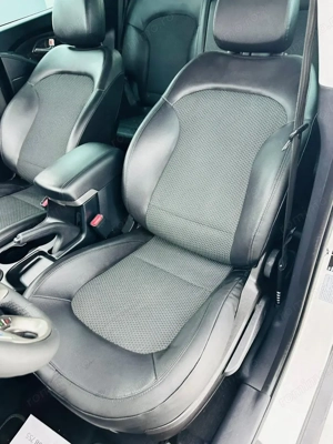 HYUNDAI IX35 - imagine 18