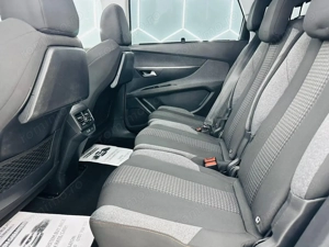 PEUGEOT 5008 - imagine 14
