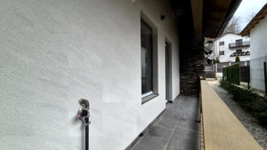 Apartament cu 2 camere 48,90 mp + 21,90 mp terasele + loc de parcare - Busteni - imagine 11