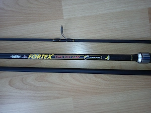 3 lansete cu 3 mulinete  noi