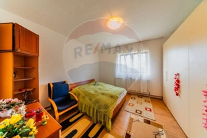 Casă  mare de vânzare, comuna Iratoșu - imagine 4