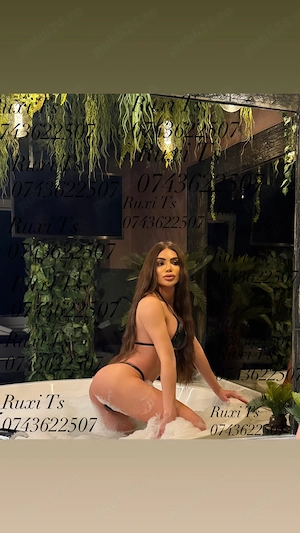 RuxiShemale incall outcall and show web