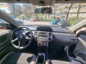 Vând Nissan X-trail t30 2009 - imagine 6