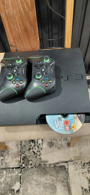  PS3 Slim modat 240GB + jocuri + 2 controllere