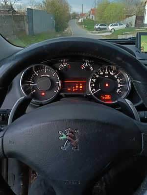 Peugeot 3008 1.6hdi euro5 - imagine 8