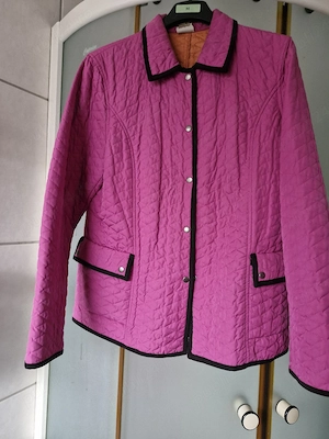 scurta de primavara pentru femei 