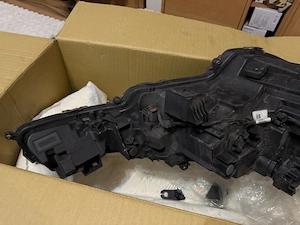 Far Toyota Corolla partea stângă. - imagine 2