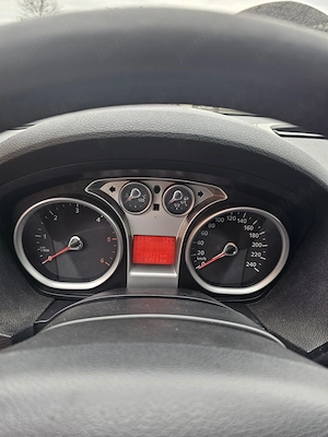 Vand Ford Kuga , SUV 4x4, 2.0 - imagine 2