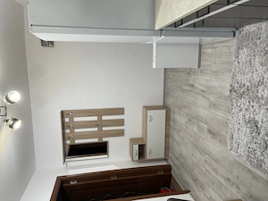 Închiriez apartament cu 2 camere - imagine 2