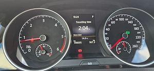 Volkswagen Golf 2.0 TDI BlueMotion Technology DSG Cup - imagine 5