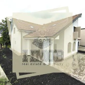 Casa rezidentiala generoasa cu 5 camere 3 bai  dressing  parcare