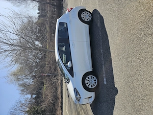 Toyota Yaris Hybrid 1.5